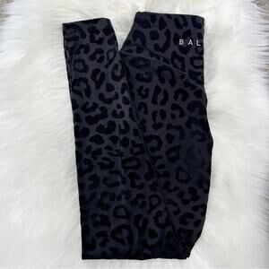 BALANCE ATHLETICA Velvet Leopard Print Leggings Size Small Activewear Athletic